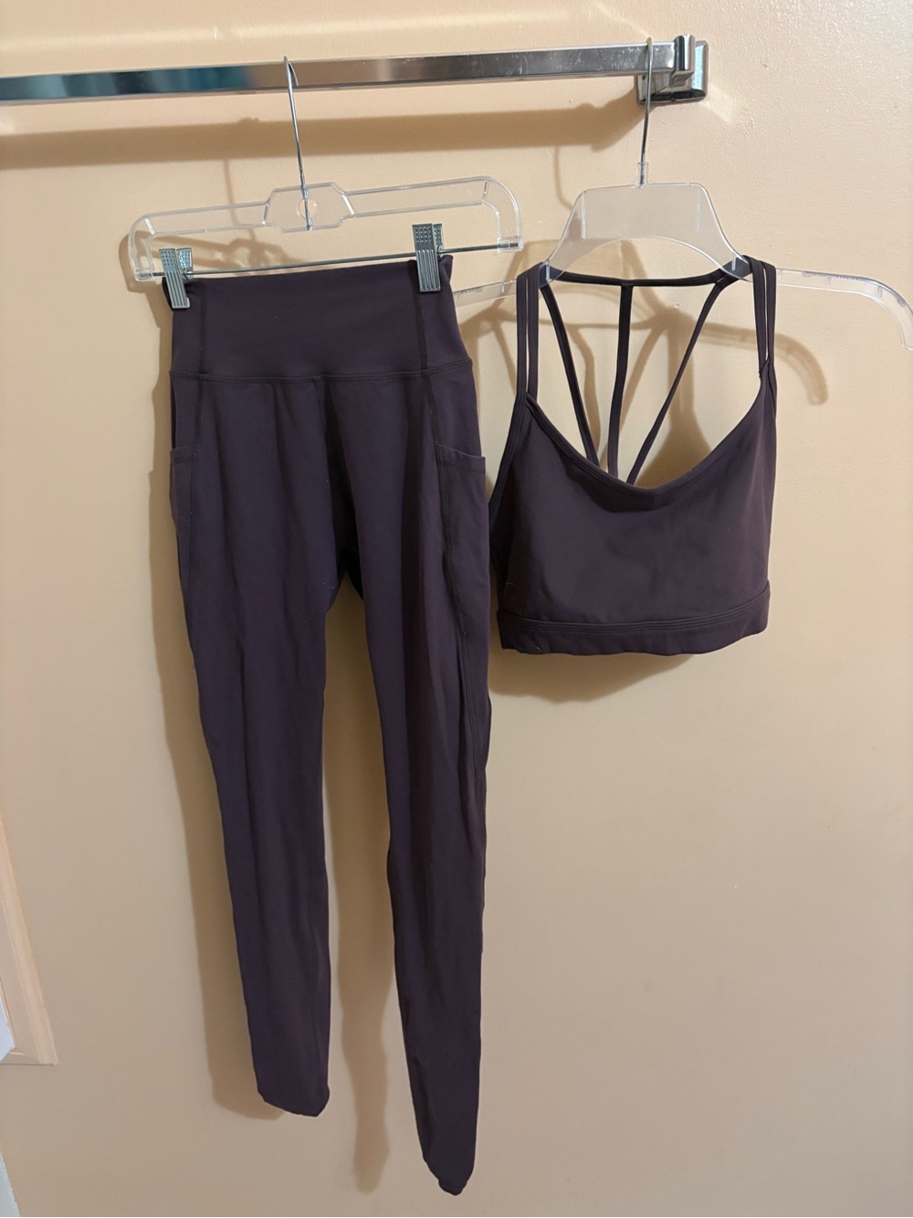 Alphalete Brown Matching Bra & Legging Set